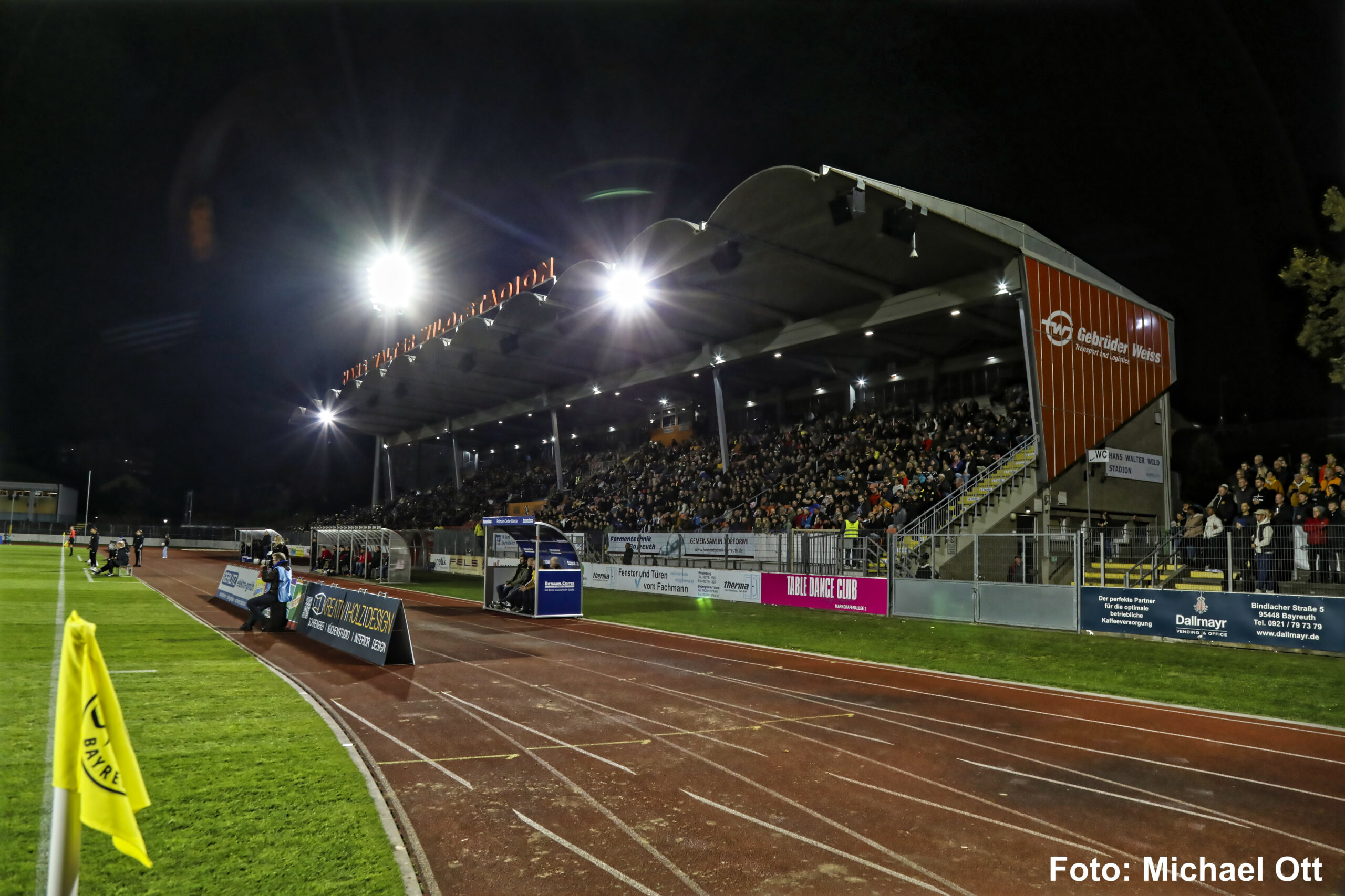 spvgg-bayreuth-Haupttribüne