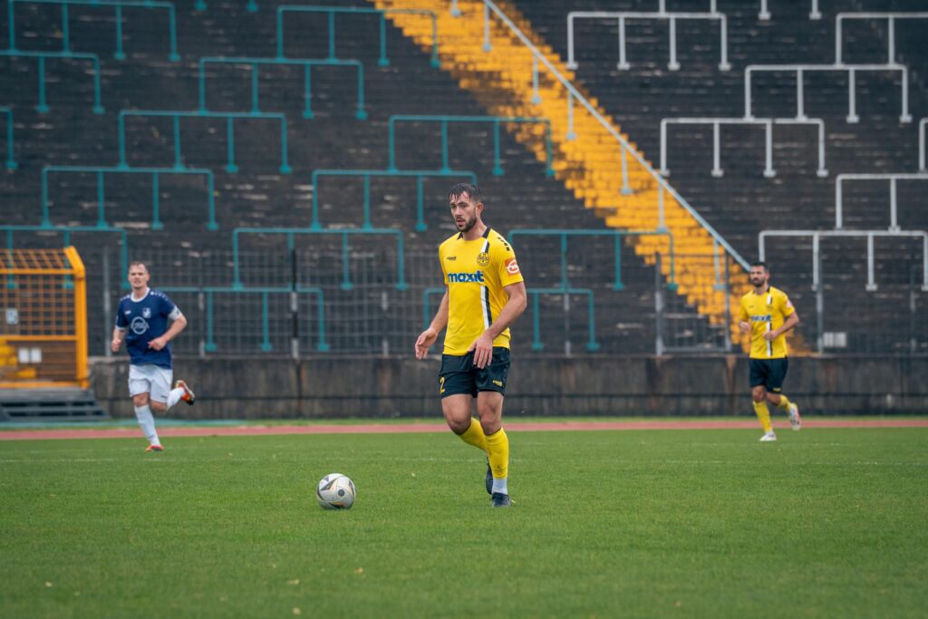 Niklas Jeck gegen Schwaber Augsburg